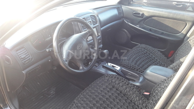Hyundai Sonata 2004, 252,000 km - 2.0 l - Gəncə
