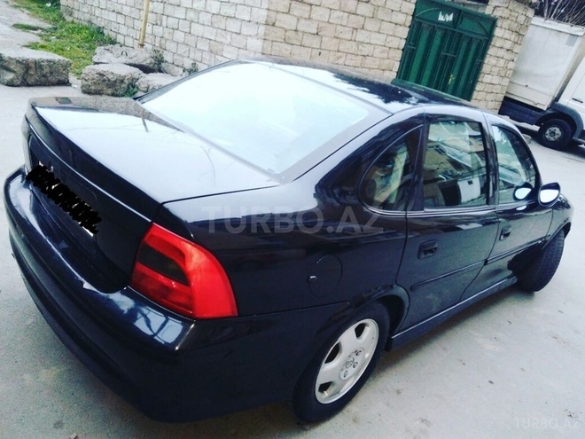 Opel Astra 2001, 170,156 km - 2.0 l - Qəbələ