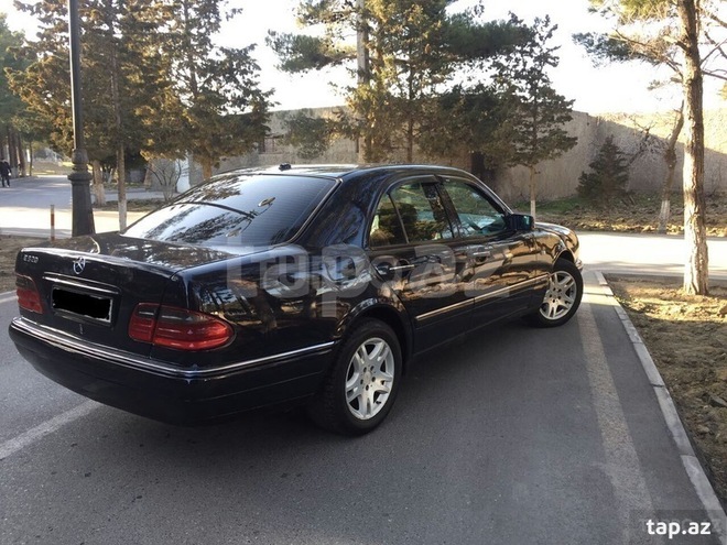 Mercedes E 320 1996, 185,000 km - 3.2 l - Bakı