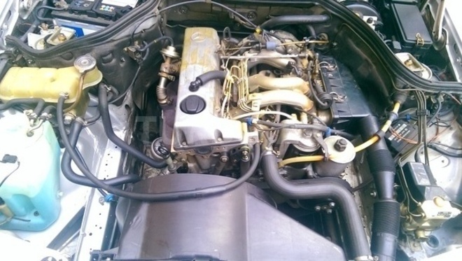 Mercedes E 200 1995, 285,000 km - 2.0 l - Bakı