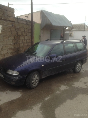 Opel Astra 1997, 250,000 km - 1.6 l - Bakı