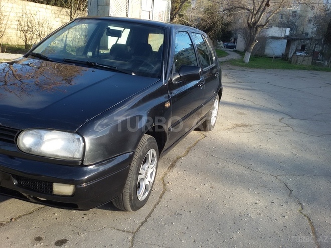 Volkswagen Golf 1998, 275,646 km - 1.8 л - Bakı
