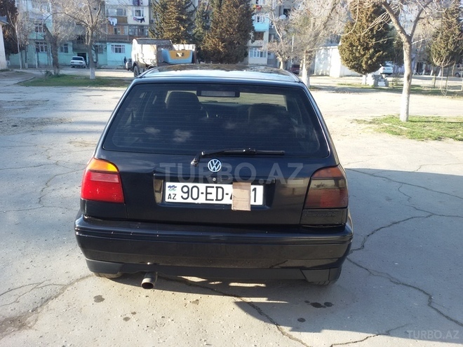 Volkswagen Golf 1998, 275,646 km - 1.8 л - Bakı