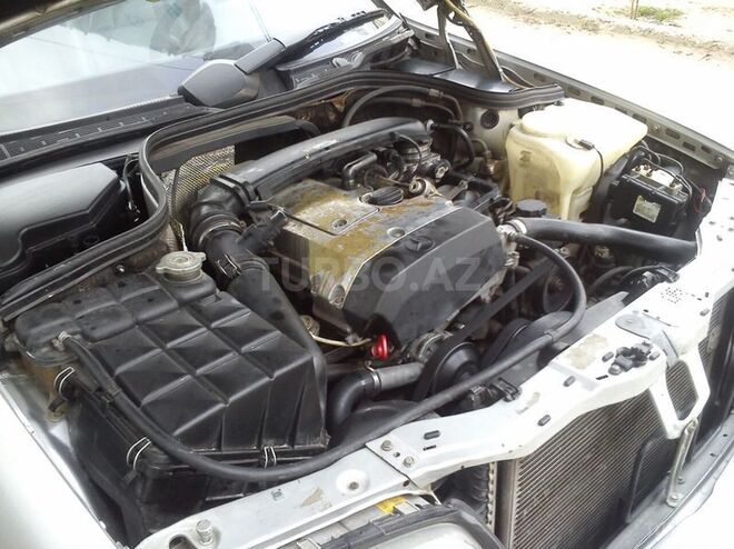 Mercedes C 230 1997, 275,648 km - 2.3 л - Sumqayıt