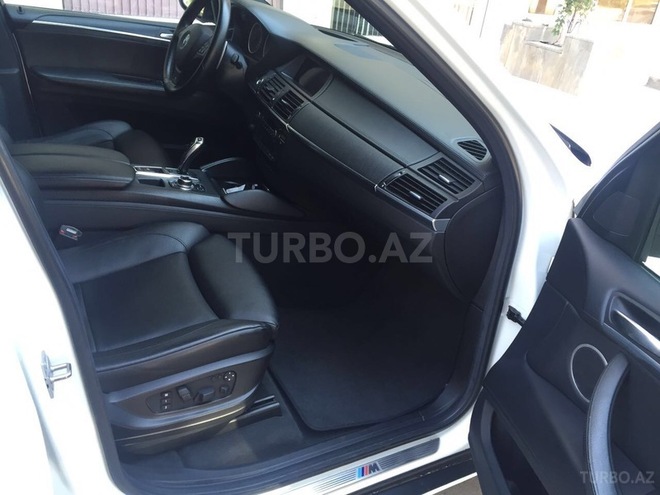 BMW X5 M 2011, 89,000 km - 4.4 l - Bakı