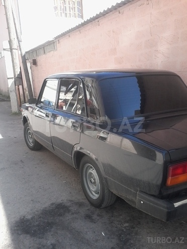 LADA (VAZ) 2107 2012, 45,000 km - 1.6 l - Salyan