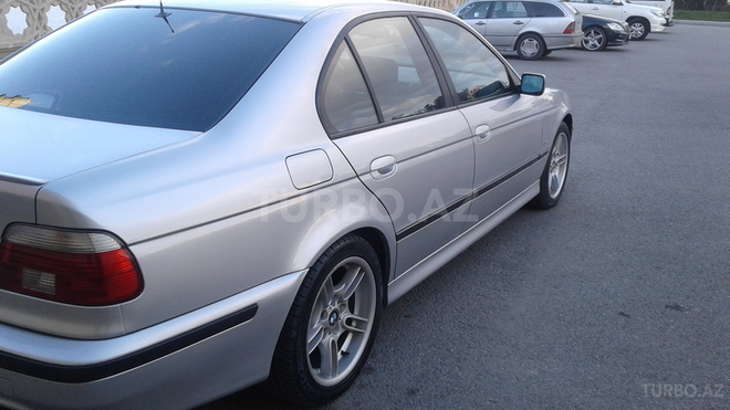 BMW 525 2002, 197,000 km - 2.5 l - Bakı