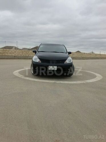 Nissan Tiida 2006, 235,000 km - 1.6 l - Salyan