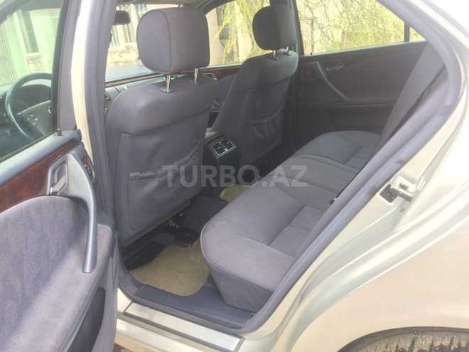 Mercedes E 220 2000, 331,777 km - 2.2 л - Bakı