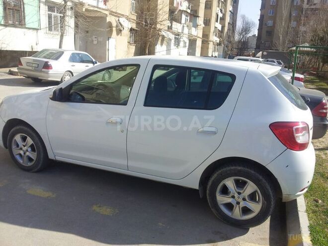 Renault Sandero 2013, 135,000 km - 1.6 l - Bakı