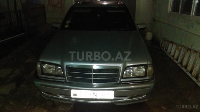 Mercedes C 220 1998, 253,000 km - 2.2 l - Xırdalan