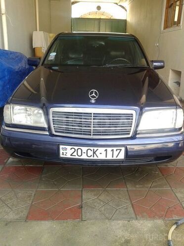 Mercedes C 200 1995, 200,000 km - 2.0 l - Gəncə