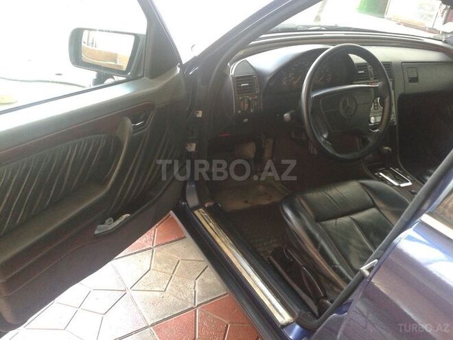 Mercedes C 200 1995, 200,000 km - 2.0 l - Gəncə