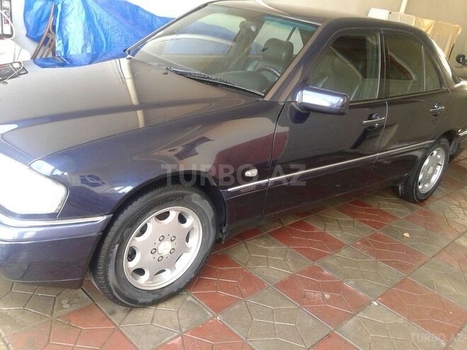 Mercedes C 200 1995, 200,000 km - 2.0 l - Gəncə