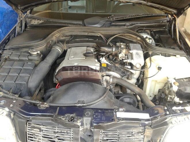 Mercedes C 200 1995, 200,000 km - 2.0 l - Gəncə