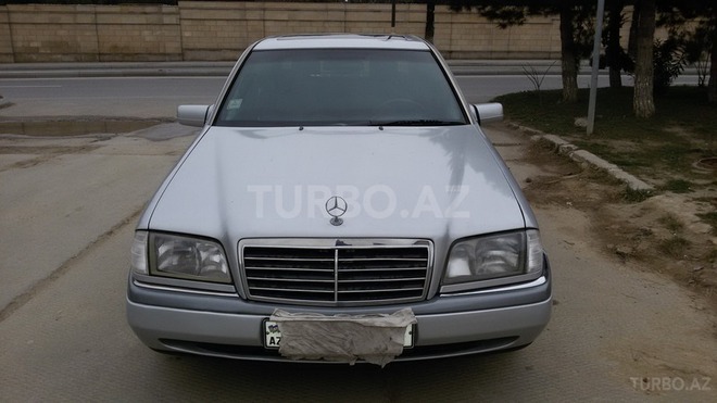 Mercedes C 220 1997, 292,000 km - 2.2 l - Bakı