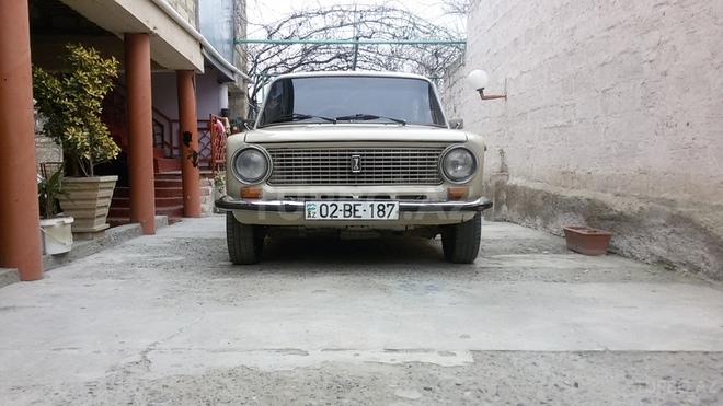 LADA (VAZ) 21011 1985, 365,000 km - 1.3 l - Yevlax