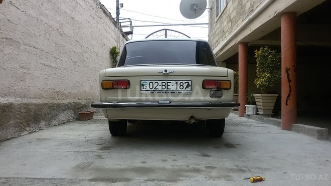 LADA (VAZ) 21011 1985, 365,000 km - 1.3 l - Yevlax