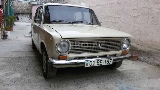 LADA (VAZ) 21011 1985, 365,000 km - 1.3 l - Yevlax