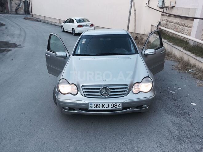 Mercedes C 200 2000, 299,000 km - 2.0 l - Bakı