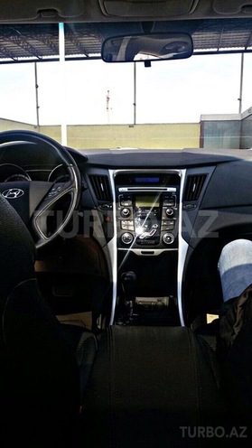 Hyundai Sonata 2010, 83,900 km - 2.4 л - Göygöl