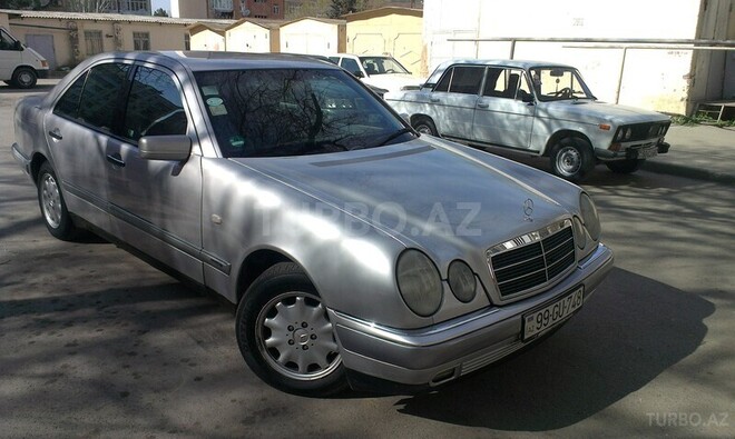 Mercedes E 200 1997, 256,000 km - 2.0 l - Xırdalan