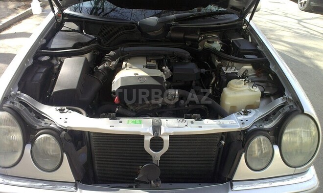 Mercedes E 200 1997, 256,000 km - 2.0 l - Xırdalan