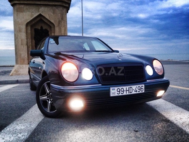 Mercedes E 200 1998, 256,780 km - 2.0 l - Sumqayıt