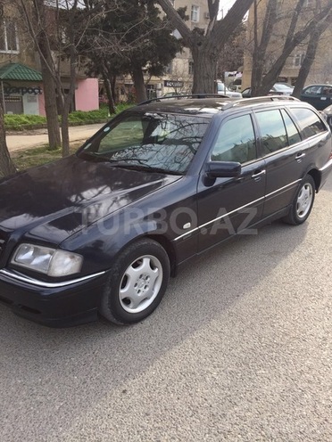Mercedes C 220 1998, 318,000 km - 2.2 l - Bakı