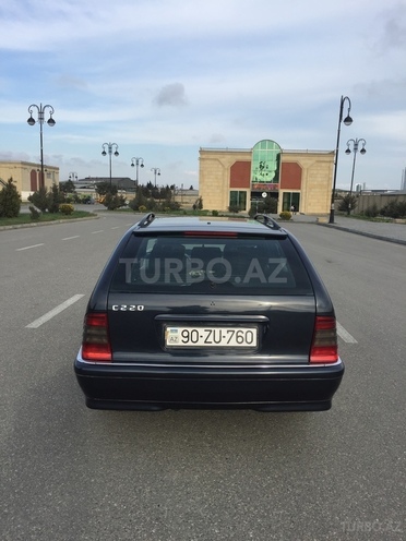 Mercedes C 220 1998, 318,000 km - 2.2 l - Bakı