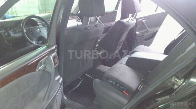Mercedes E 200 1999, 226,000 km - 2.0 l - Bakı