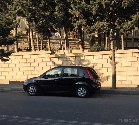 Ford Fiesta 2007, 195,000 km - 1.4 l - Bakı