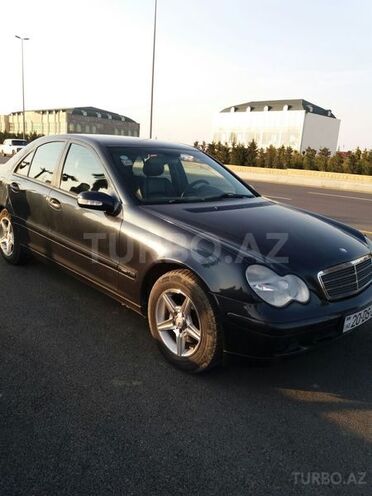 Mercedes C 180 2001, 290,000 km - 1.8 л - Gəncə