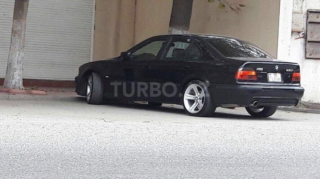 BMW 535 2000, 167,000 km - 3.5 л - Bakı