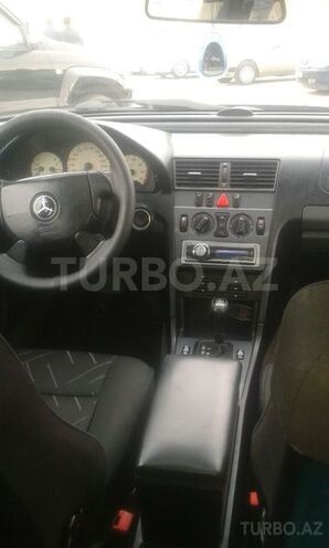 Mercedes C 230 1998, 215,000 km - 2.3 l - Bakı