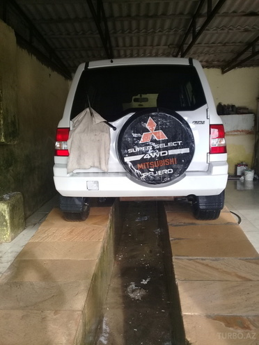 Mitsubishi Pajero io 1998, 190,000 km - 1.8 л - Bakı