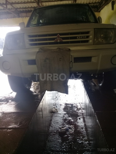 Mitsubishi Pajero io 1998, 190,000 km - 1.8 л - Bakı