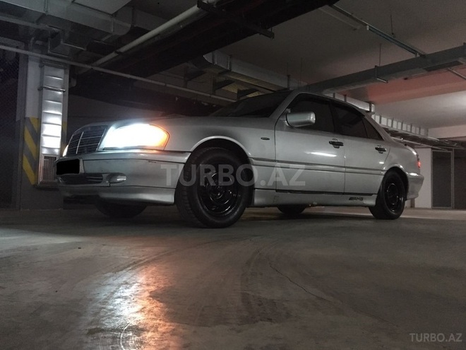 Mercedes C 200 1996, 353,000 km - 2.0 l - Bakı
