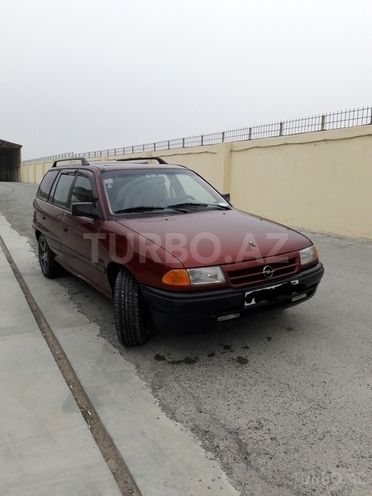 Opel Astra 1993, 320,000 km - 1.8 l - Bakı