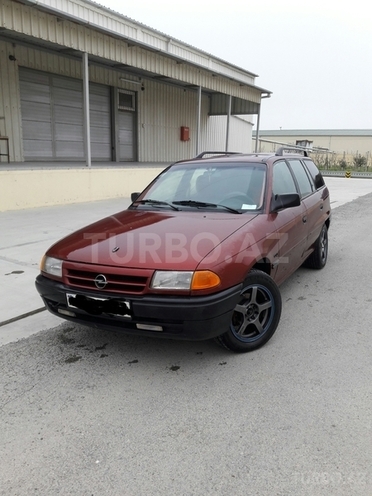 Opel Astra 1993, 320,000 km - 1.8 l - Bakı