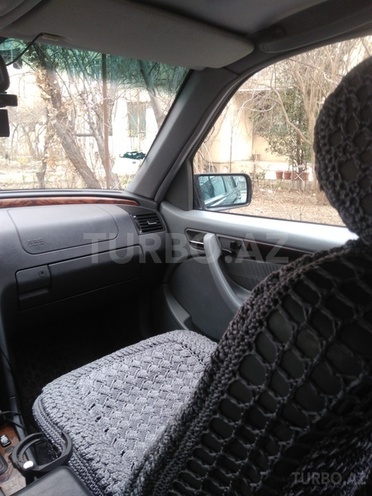 Mercedes C 230 1998, 159,700 km - 2.3 l - Bakı