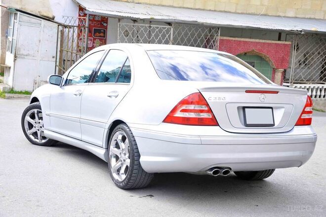 Mercedes C 230 2006, 151,000 km - 2.5 l - Bakı