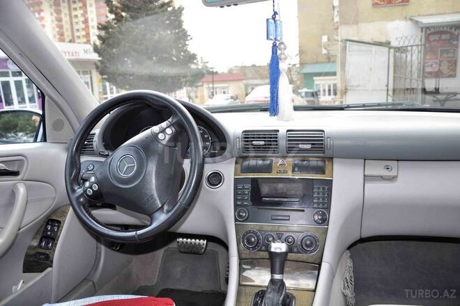 Mercedes C 230 2006, 151,000 km - 2.5 l - Bakı