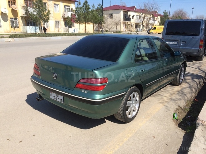 Peugeot 406 2001, 228,000 km - 2.0 л - Ağdaş