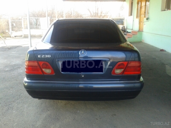 Mercedes E 230 1997, 300,150 km - 2.3 л - Ağdam