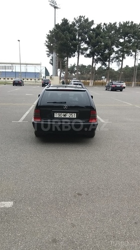 Mercedes C 240 2000, 239,587 km - 2.4 l - Sumqayıt