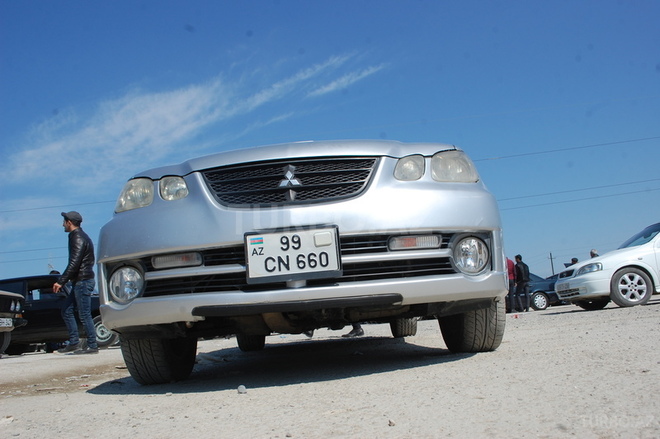 Mitsubishi Airtrek 2003, 187,938 km - 2.0 l - Sumqayıt