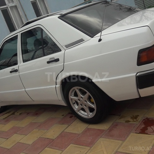 Mercedes 190 1990, 133,000 km - 1.8 l - Bərdə
