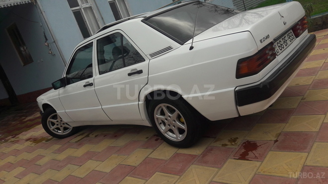 Mercedes 190 1990, 133,000 km - 1.8 l - Bərdə