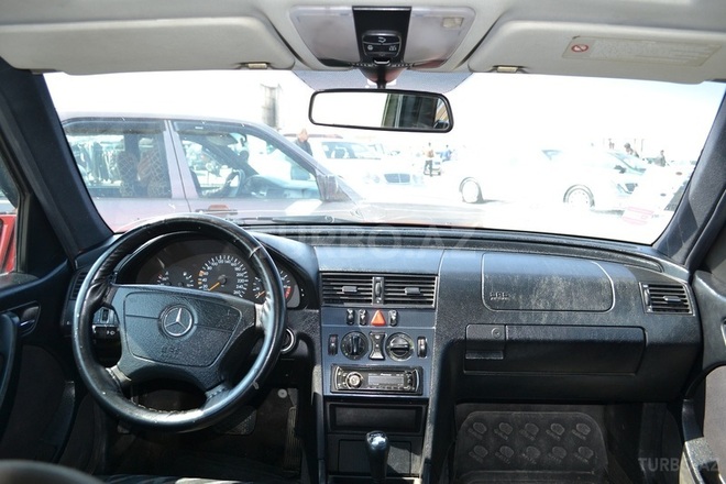 Mercedes C 240 1998, 250,000 km - 2.4 l - Bakı